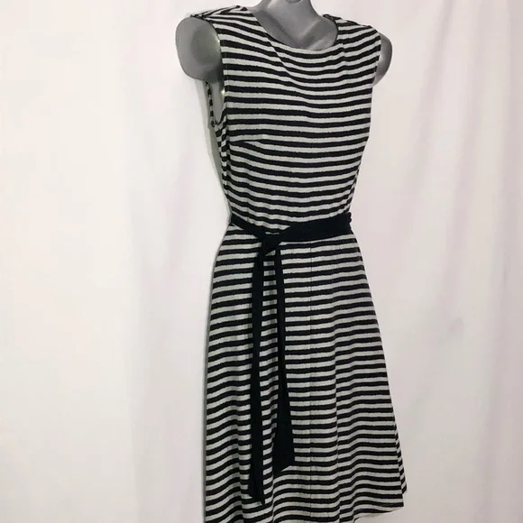 Super cute ANN TAYLOR nautical sleeveless scoop neck dress - Picture 6 of 8